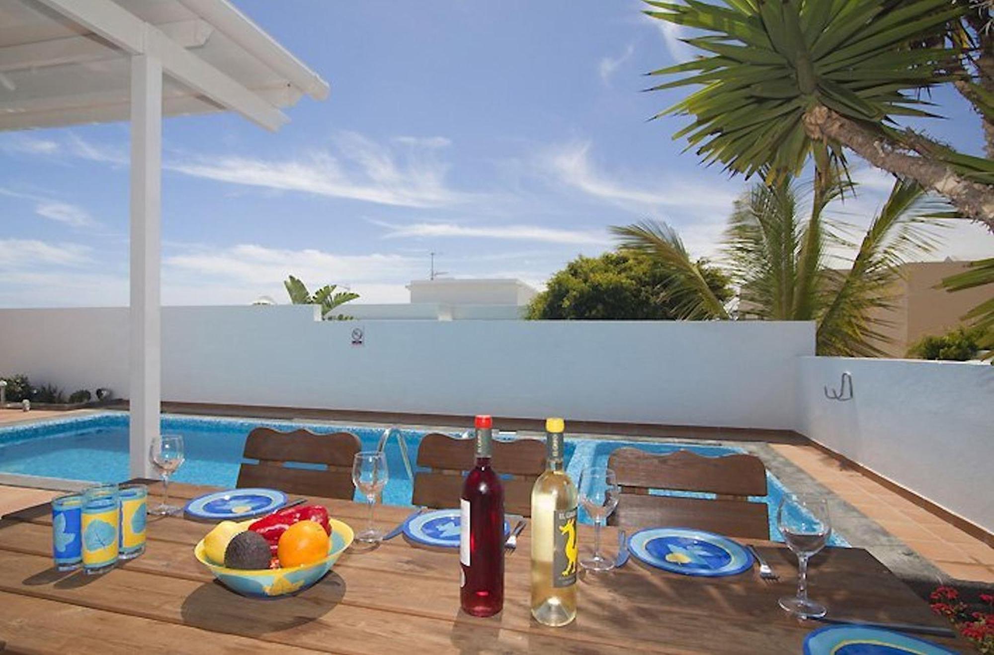 Lovely Los Mojones Villa Casa Jasmine Heated Pool Short Walk To Beach Puerto Del Carmen プエルト・デル・カルメン エクステリア 写真