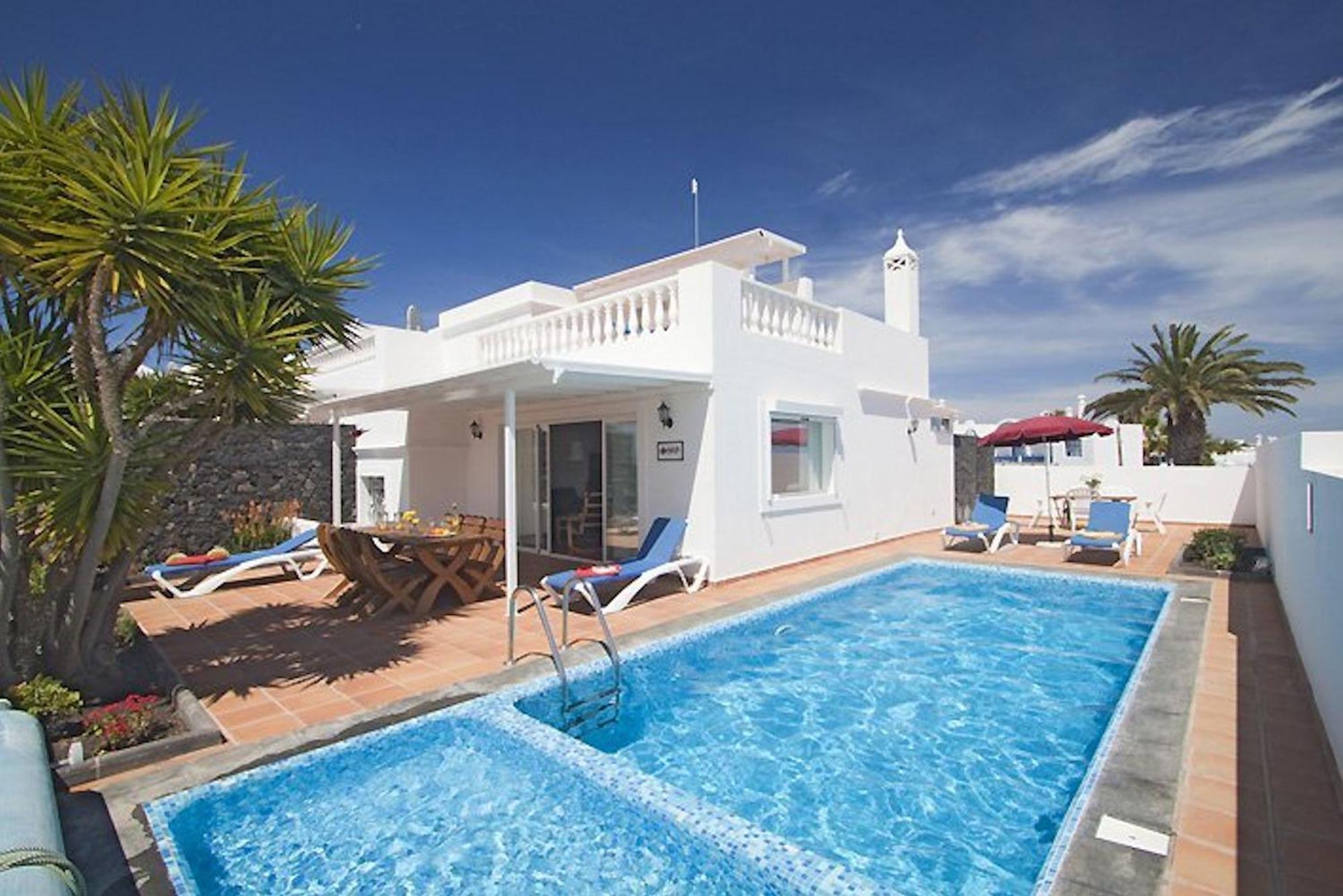 Lovely Los Mojones Villa Casa Jasmine Heated Pool Short Walk To Beach Puerto Del Carmen プエルト・デル・カルメン エクステリア 写真